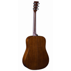 Martin D18
